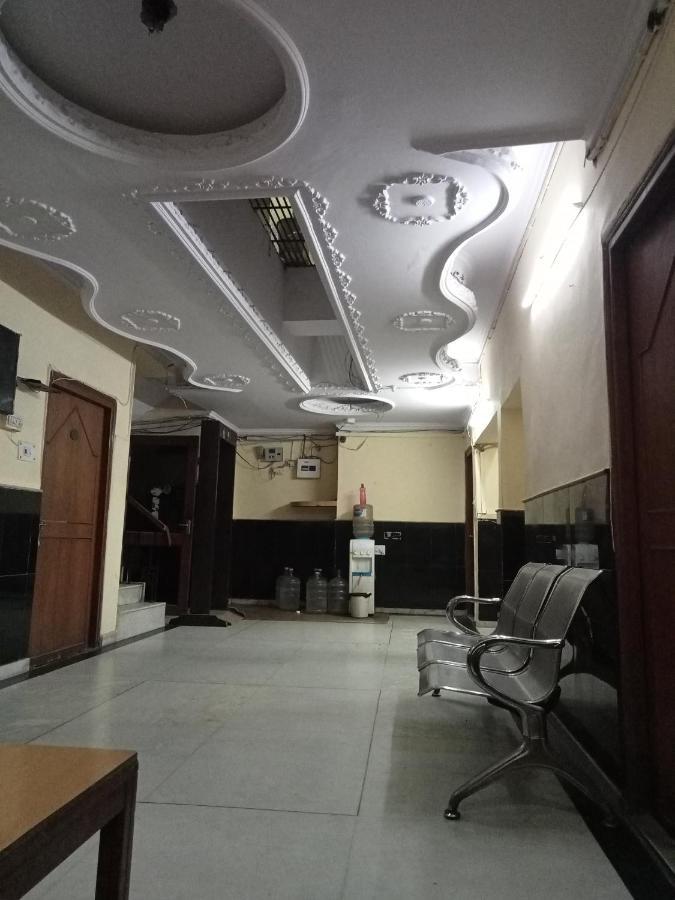 Hotel Raj Hans Dx นิวเดลี ภายนอก รูปภาพ